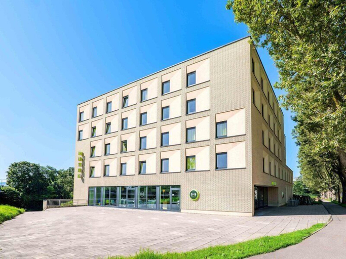 Exterior & Views 2, B&B Hotel Karlsruhe, Karlsruhe