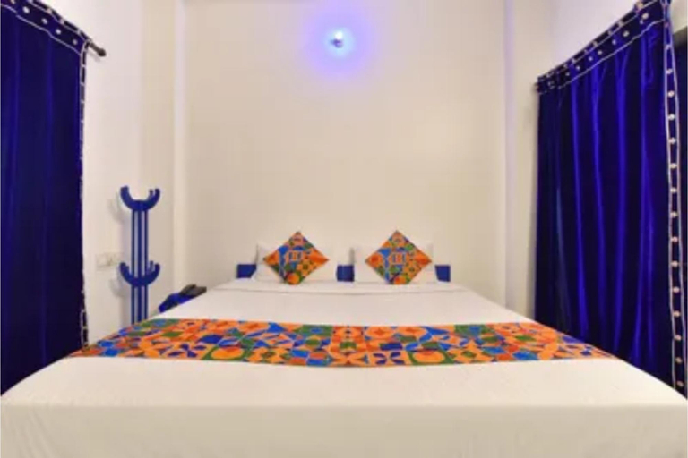 Bedroom 5, FabHotel Prime Harpalsar Heritage Haveli - Near Hawa Mahal, Jaipur