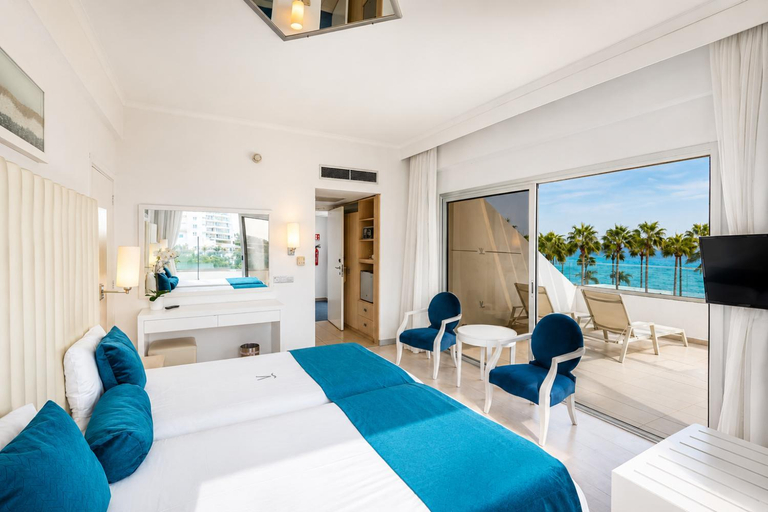 Bedroom 3, Vrissiana Beach Hotel