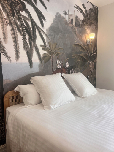 Room 4, Le Groom Hôtel, Charente
