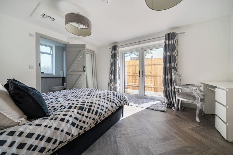 Room 2, Annexe Bungalow, Sleeps 2 Maximum - Parking,garden, Norfolk
