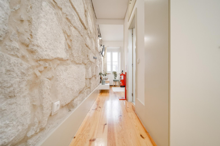 Room 2, Bonjardim City Flats - Garden Views, Porto