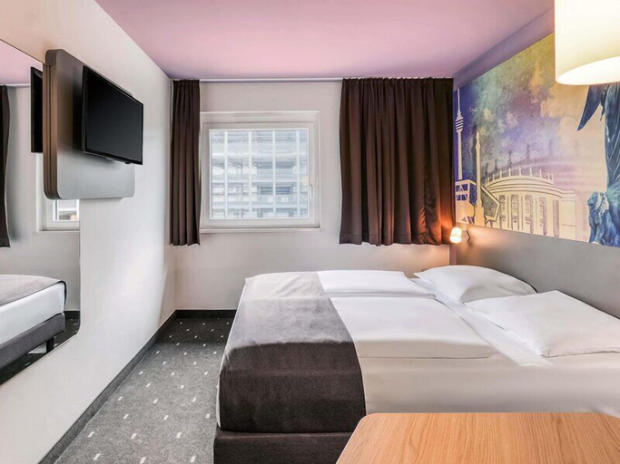 Bedroom 3, B&B Hotel Stuttgart-Vaihingen, Stuttgart