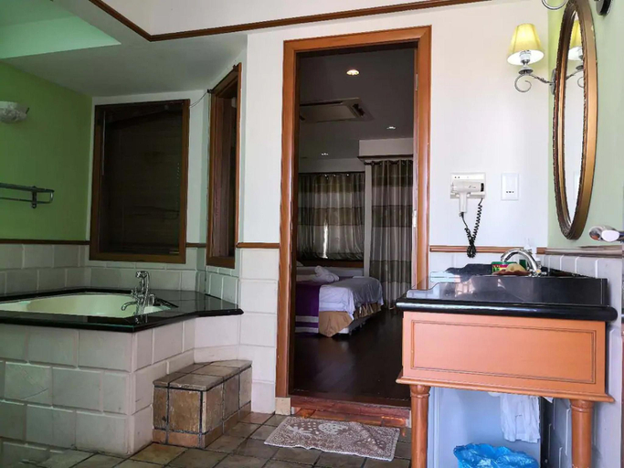 Bathroom 3, Alpine LXPD Water Chalet, Port Dickson