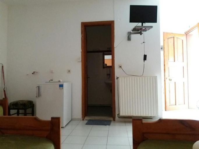 Bedroom 4, Nostalgia, Thessaly