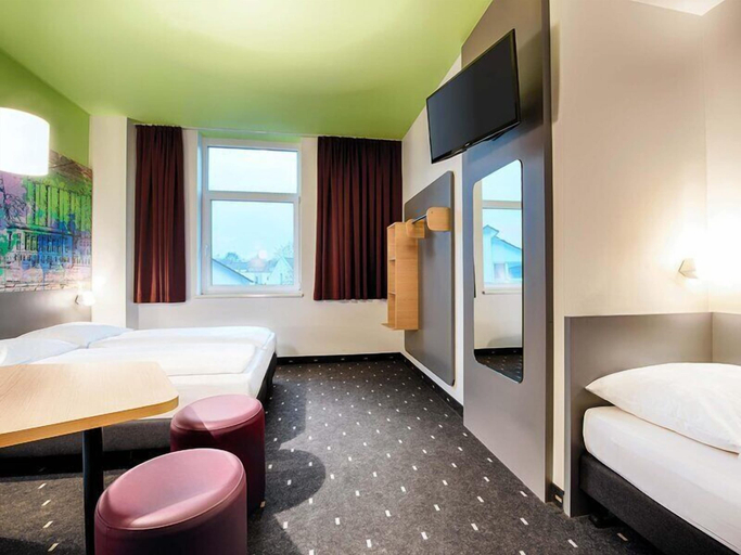 Bedroom 4, B&B Hotel Kassel-City, Kassel