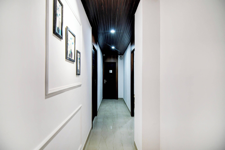 Interior 4, Collection O Chinar Park Near Airport, North 24 Parganas