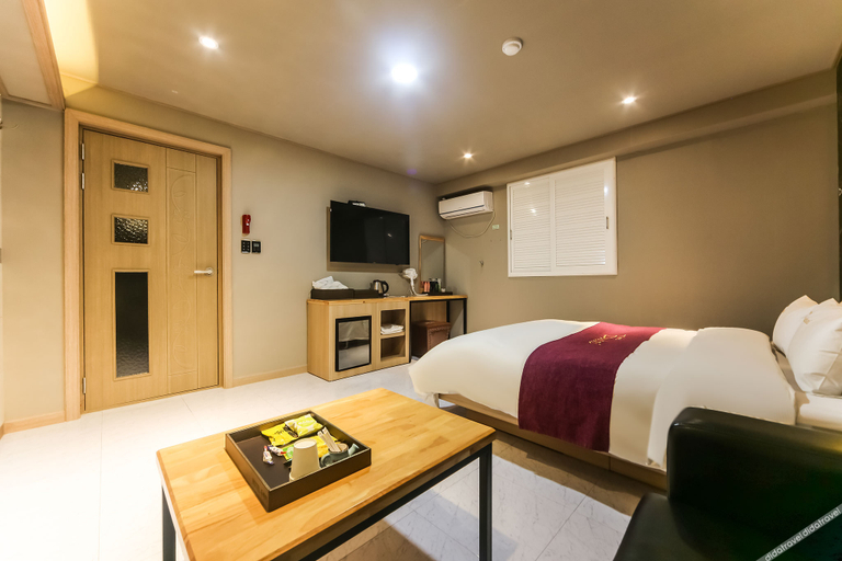 Bedroom 2, Eumsung Dubai, Eumseong