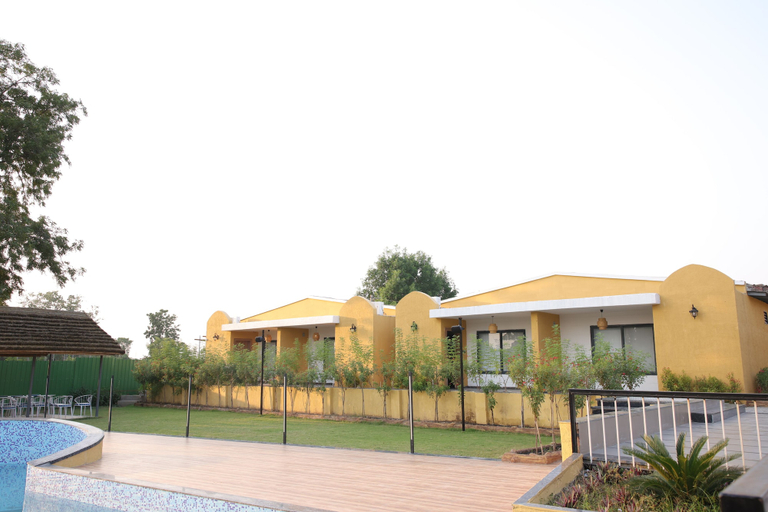 Pool 4, Sai Dhara Resort, West Nimar