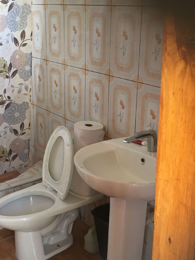 Bathroom, ヴィンスズ ハウス, Port-au-Prince