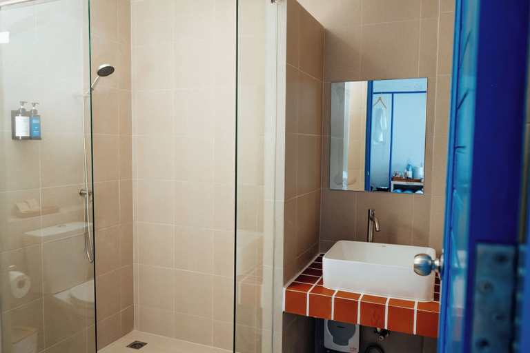 Bathroom 4, Longlay Resort Rayong, Klaeng