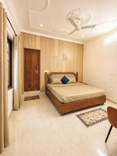 Room 5, Casa Cloud, Dehradun