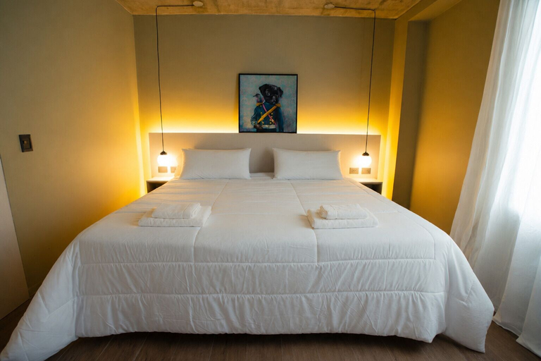 Room 4, Anything Rooms, Distrito Federal