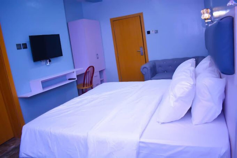 Bedroom 3, Camas Hotels, Abeokuta South