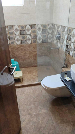 Bathroom, Hotel The Grand by Nexottel, Sonbhadra