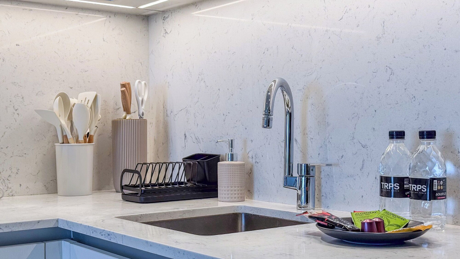 Private kitchen 4, Jadeel Residences- MJL - Dubai, Dubai