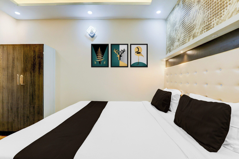 Room 5, Collection O Jagdeo Path Patna, Patna