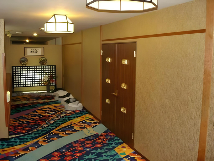 Bedroom 3, Shirahama Seaside Hotel, Shirahama