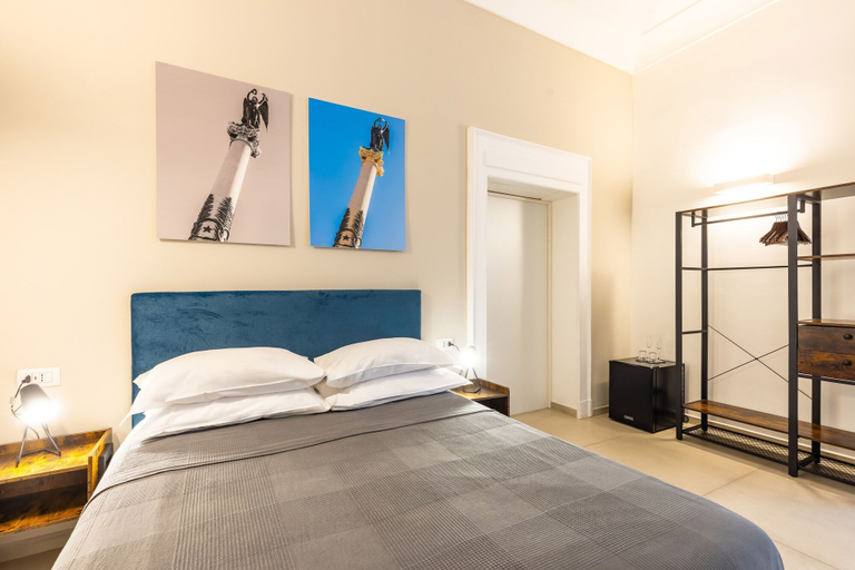 Others 2, Residenza Partanna by Napoliapartments, Napoli