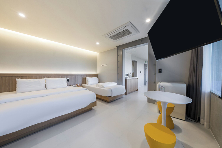 Bedroom 3, From H Browndot Hotel Gyeongju Yangnam, Gyeongju
