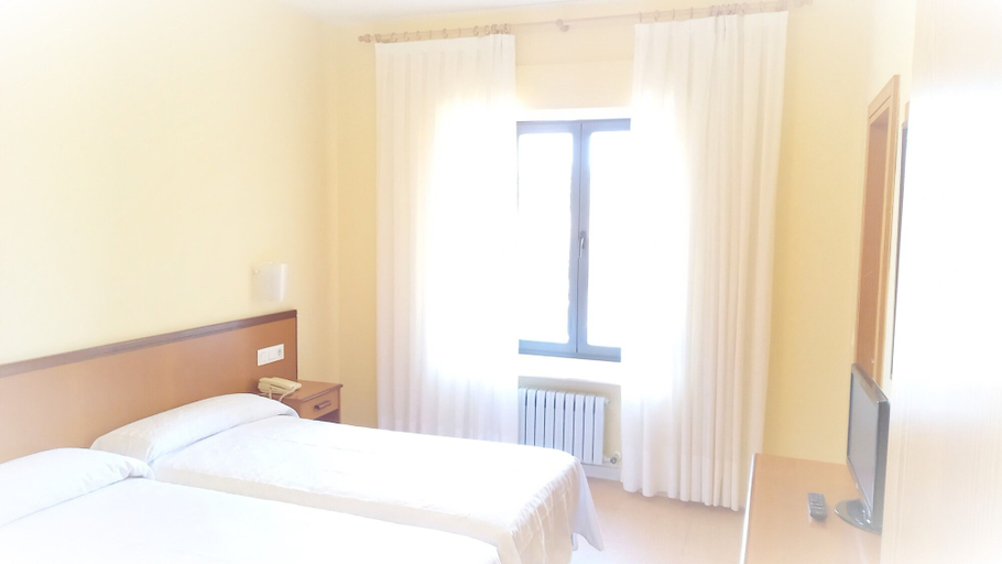 Bedroom 3, Balneario de Retortillo, Salamanca