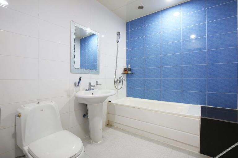 Bathroom 5, Seosan Haiyan, Seosan