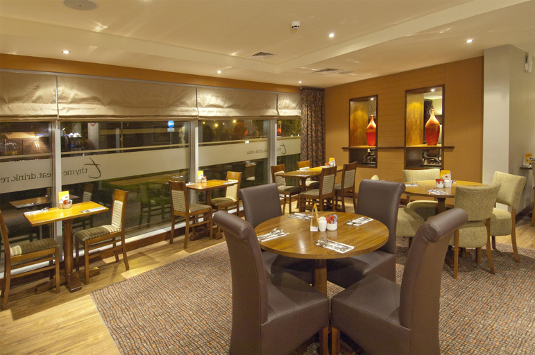 Food & Drinks 4, Premier Inn Liverpool John Lennon Airport, Sefton