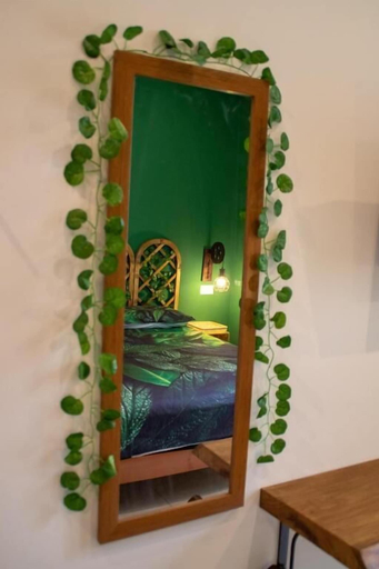 Room 2, Rallegranza, Napoli