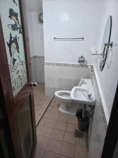 Bathroom 5, Anda Poseidon’s Beach Resort, Anda