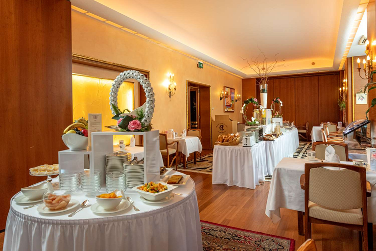 Food & Drinks 4, Grand Hotel Cravat, Luxembourg