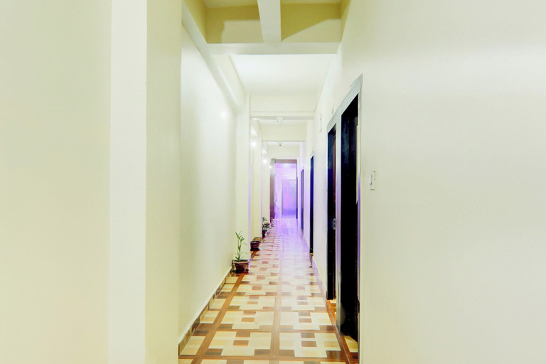 Interior 4, Collection O Jagdeo Path Patna, Patna