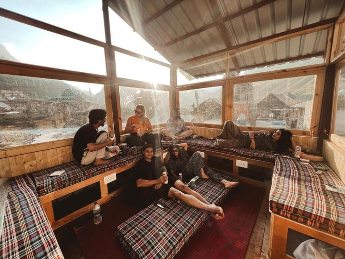 Spa 2, Mitra sonamarg, Ganderbal