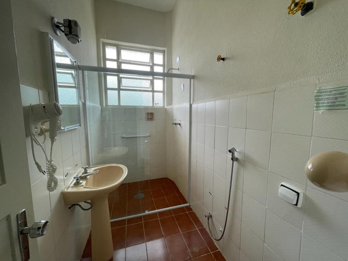 Bathroom 4, Avenida Charme Hotel, Águas de São Pedro