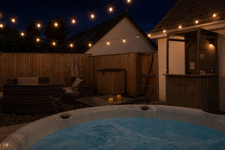 Sport & Beauty 3, Acorn Cottage, Pembrokeshire