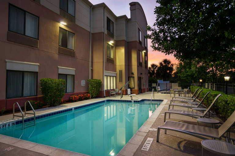 Sport & Beauty, SpringHill Suites by Marriott St. Petersburg Clearwater, Pinellas