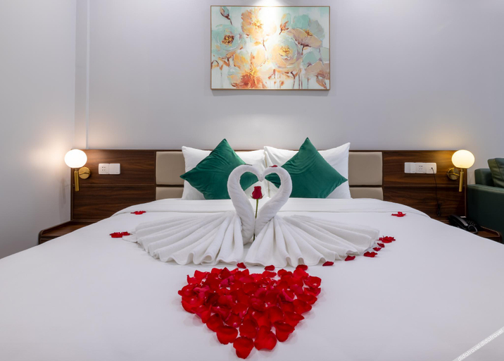 Bedroom 4, TRUONG TIEN HOTEL, Huế
