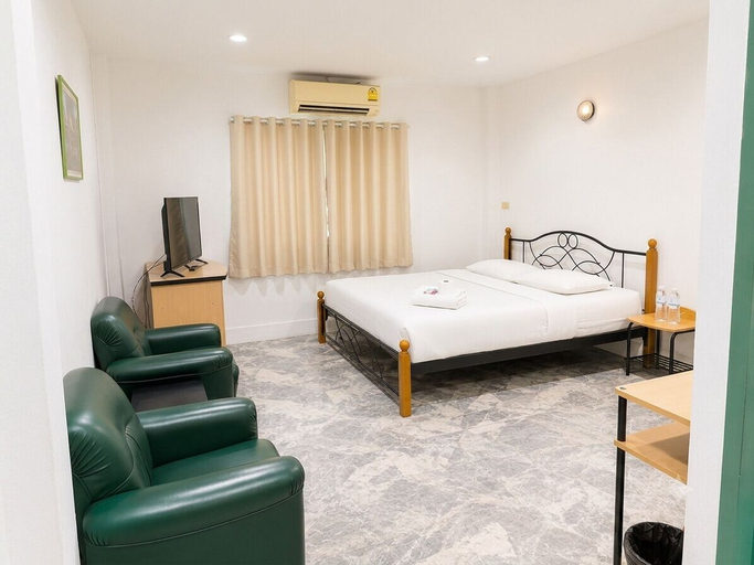 Bedroom 3, Luxury Hotel, Muang Kanchanaburi