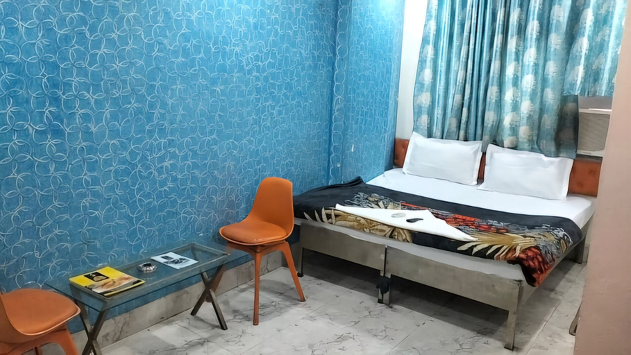 Bedroom 3, Hotel Ram Palace, Delhi