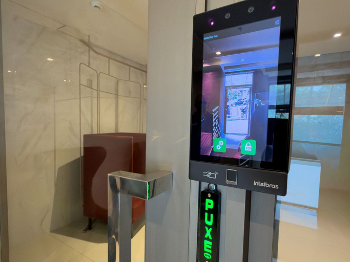 Interior 4, GA 22 Ape com AR prox. Allianz e A, São Paulo