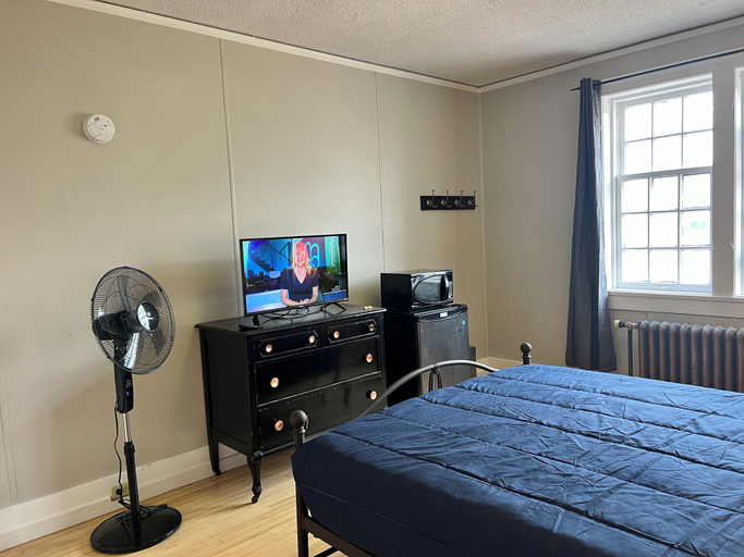 Room 2, Grand Union Hotel, Division No. 15