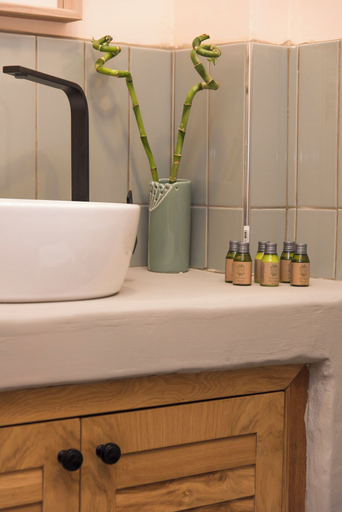 Bathroom, Lupa Alacati, Çeşme