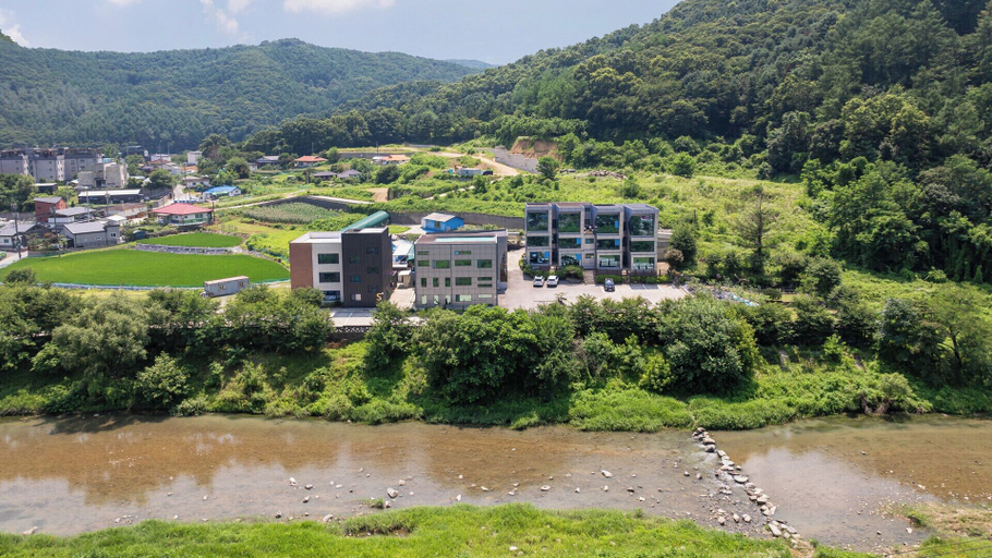 Exterior & Views, Namyangju Aintio Pension, Gapyeong