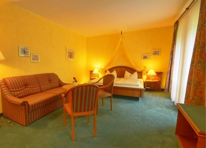Bedroom 4, Meister BAR HOTEL Vogtland, Vogtlandkreis