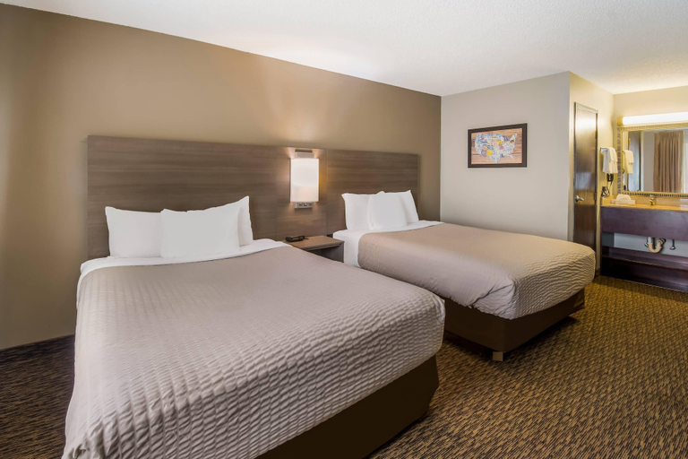 Bedroom 3, Econo Lodge Duluth near Miller Hill Mall, Saint Louis