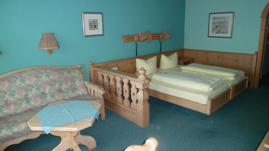 Bedroom 3, Meister BAR HOTEL Frankenwald, Hof