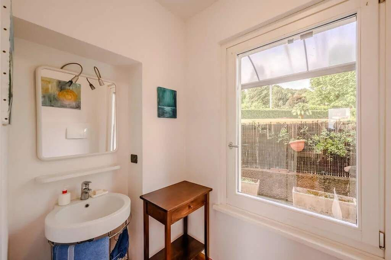 Bathroom, Villa Arona 4br/2ba Sleeping up to 14 Guests, Novara