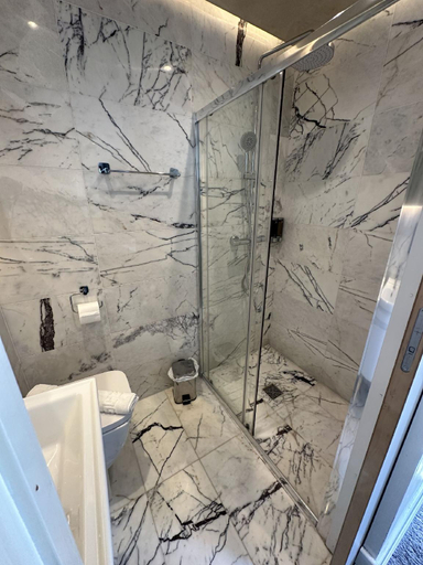 Bathroom 3, Widegate Residential, London