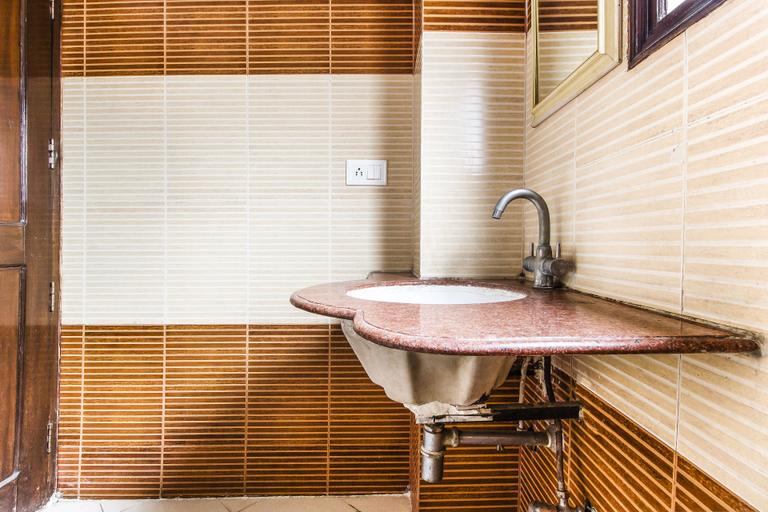 Bathroom 3, FabExpress Mittaso, Sahibzada Ajit Singh Nagar