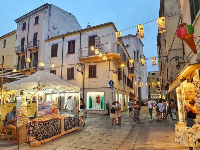 Exterior & Views 2, Casa dei Liuti, Sassari