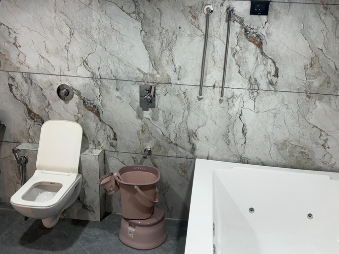 Bathroom 4, Hotel Civik, Ahmadabad
